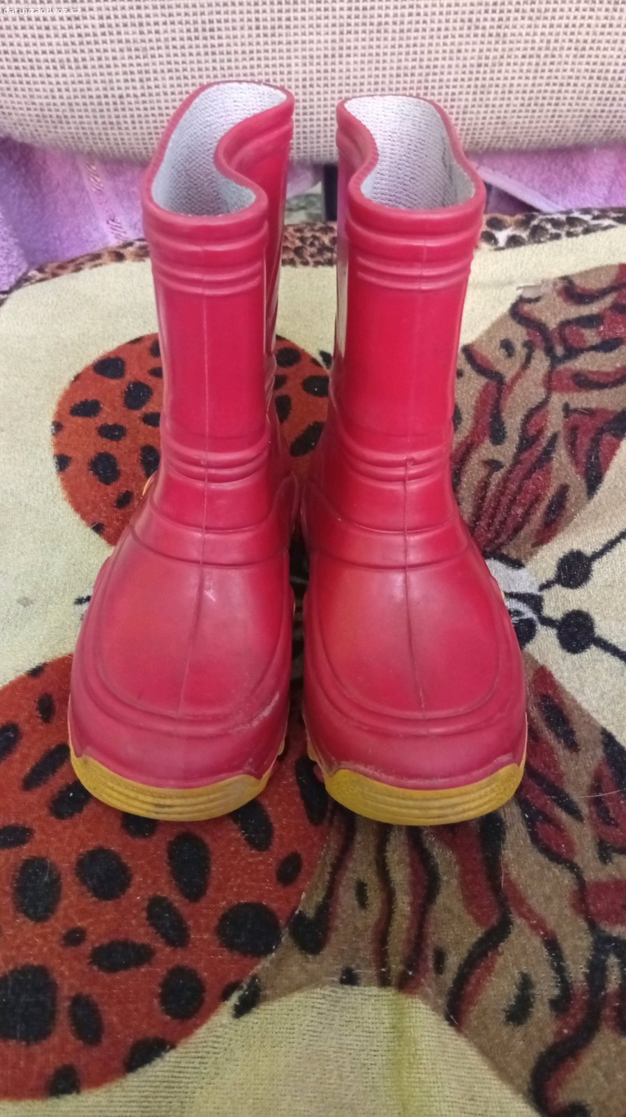 Dětské holínky. Velikost 22/23 délka uvnitř 14 cm