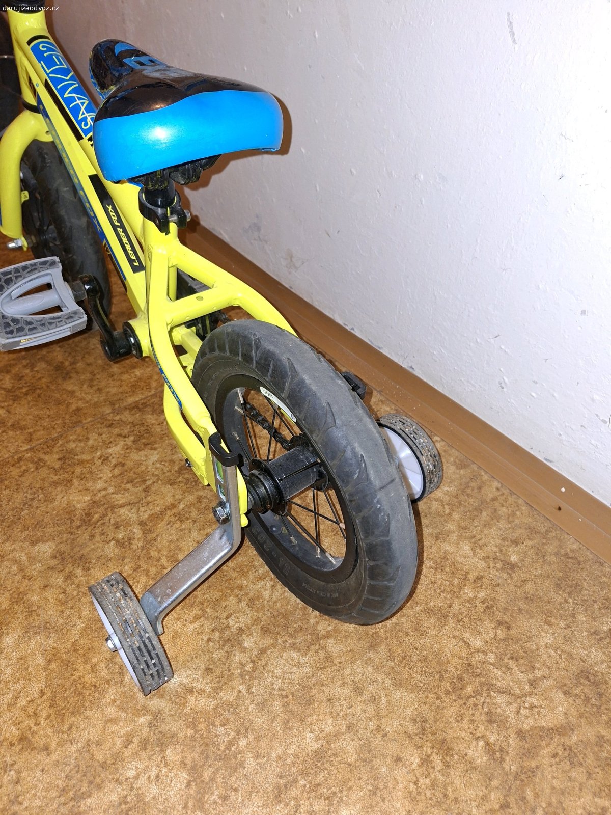 dětské kolo 12'. funkční dětské kolo 12'