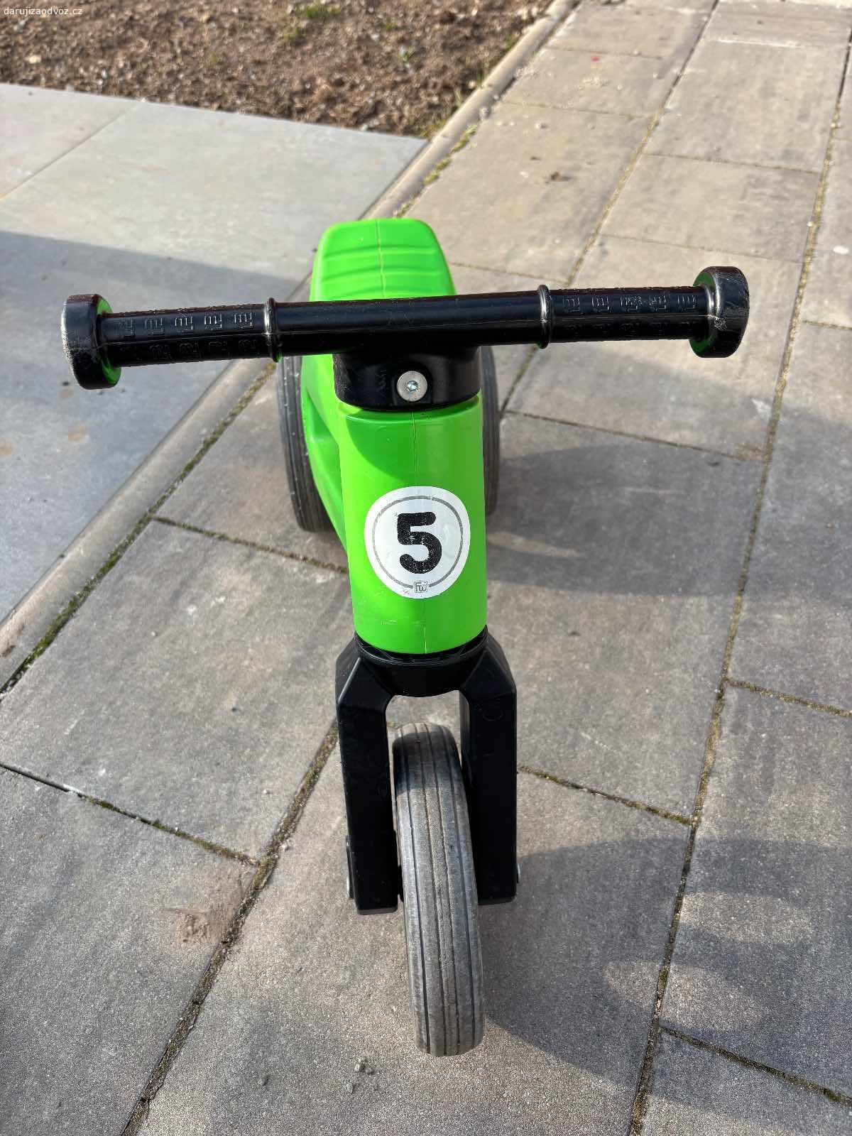 Detske odrazadlo. Darujem detske odrazadlo. Pouzivane, plne funkcne.