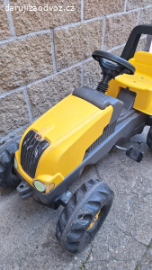 Dětský šlapací traktor