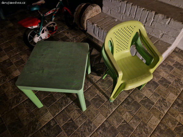 detsky zahradni nabytek