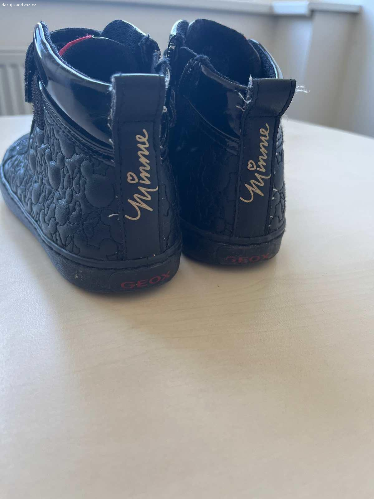 Divci boty Geox vel. 33. Nosene.mohu i zaslat.
K vyzvednti po-ct 9-16 hod v Michli