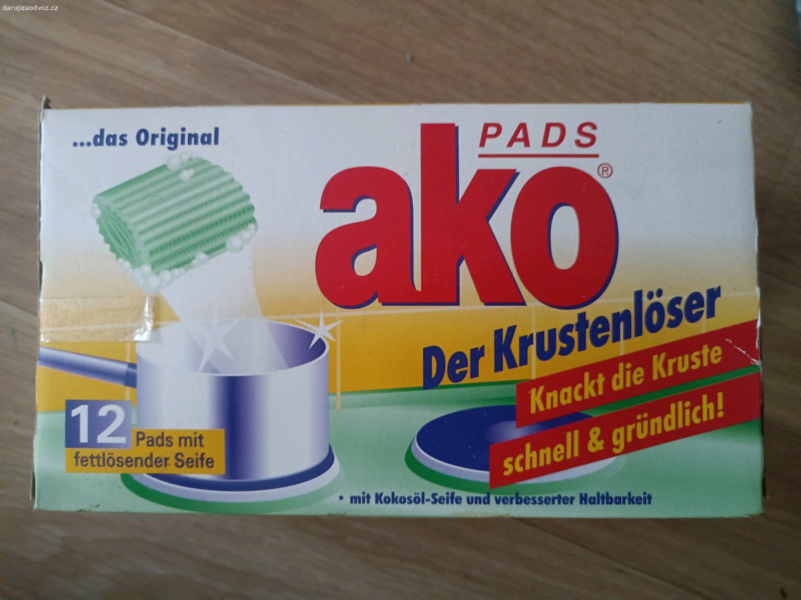 Drátěnky s kokosovým mýdlem. Drátěnky vhodné na cídění, čištění nerezového nádobí. V balení je 21 drátěnek, nikoliv 12.