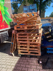 Dřevěné a plastové palety - pravidelný odběr Praha