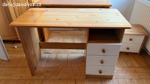 dřevěný psací stůl 110x54.5