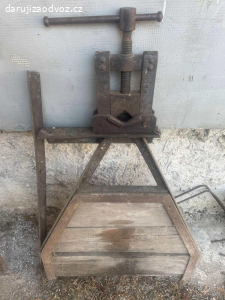 Závitový držák na trubky (plně funkční) ZA ODVOZ!