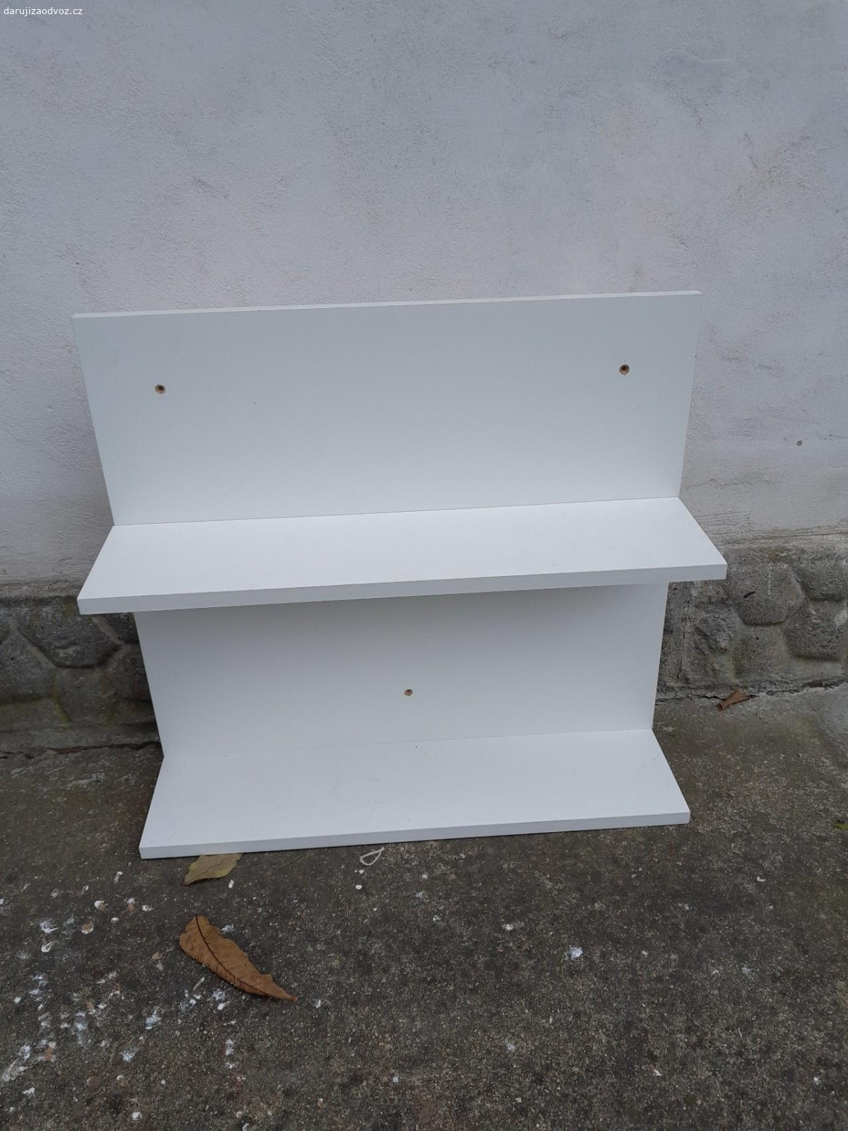 Dveře a police na WC. Nabízím dveře 70cm levé, police na WC rozměr 66x60cm