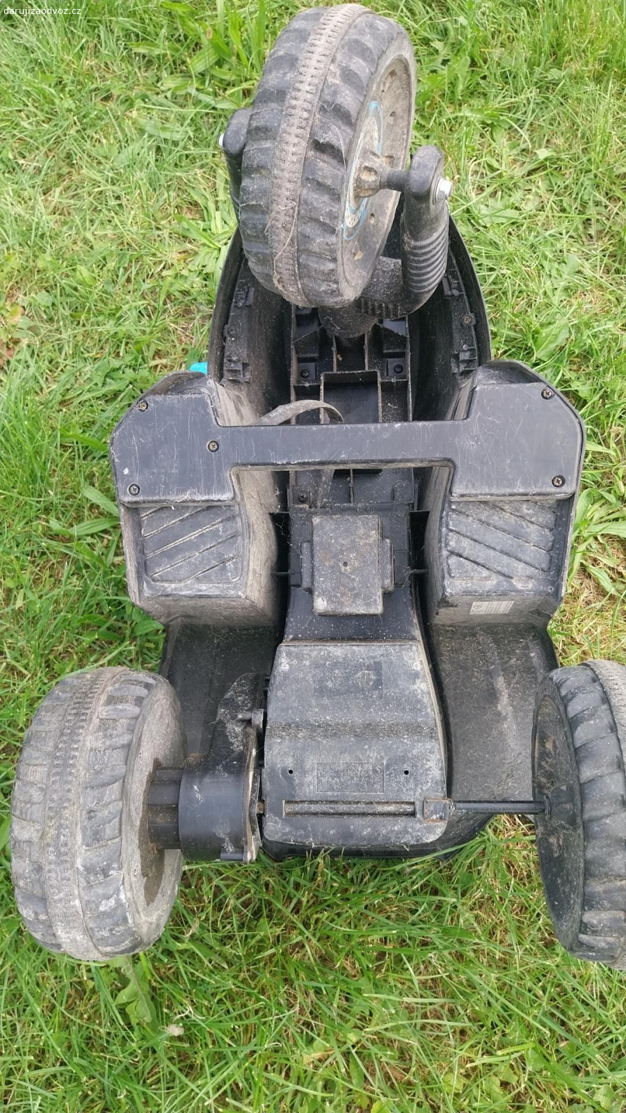 el. tříkolka. nalezoví stav bez nebyječky a bez baterie