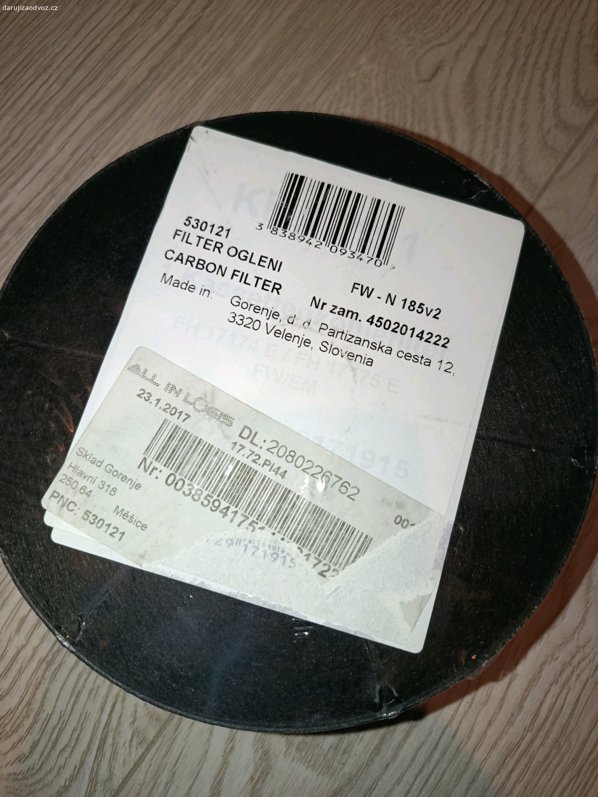 Filtr do digestoře. viz foto