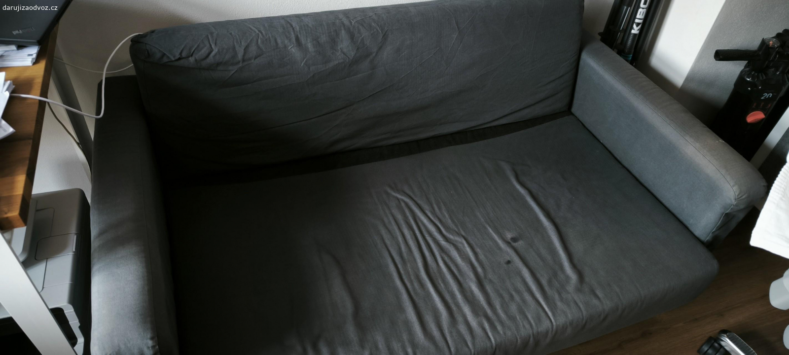 gauč IKEA. rozkládací, používaný. pro dva lidi
