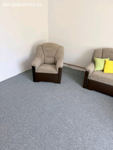 Gauč s křeslem
