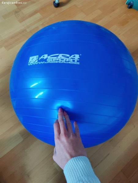 Gymnastický míč. 65 cm