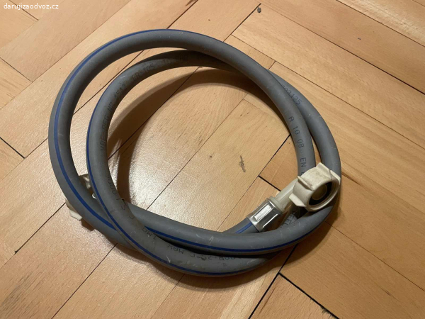 Pračková hadice s kolenem - délka 2 m