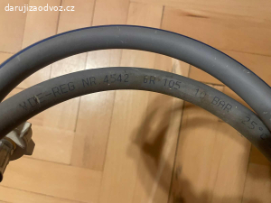 Pračková hadice s kolenem - délka 2 m