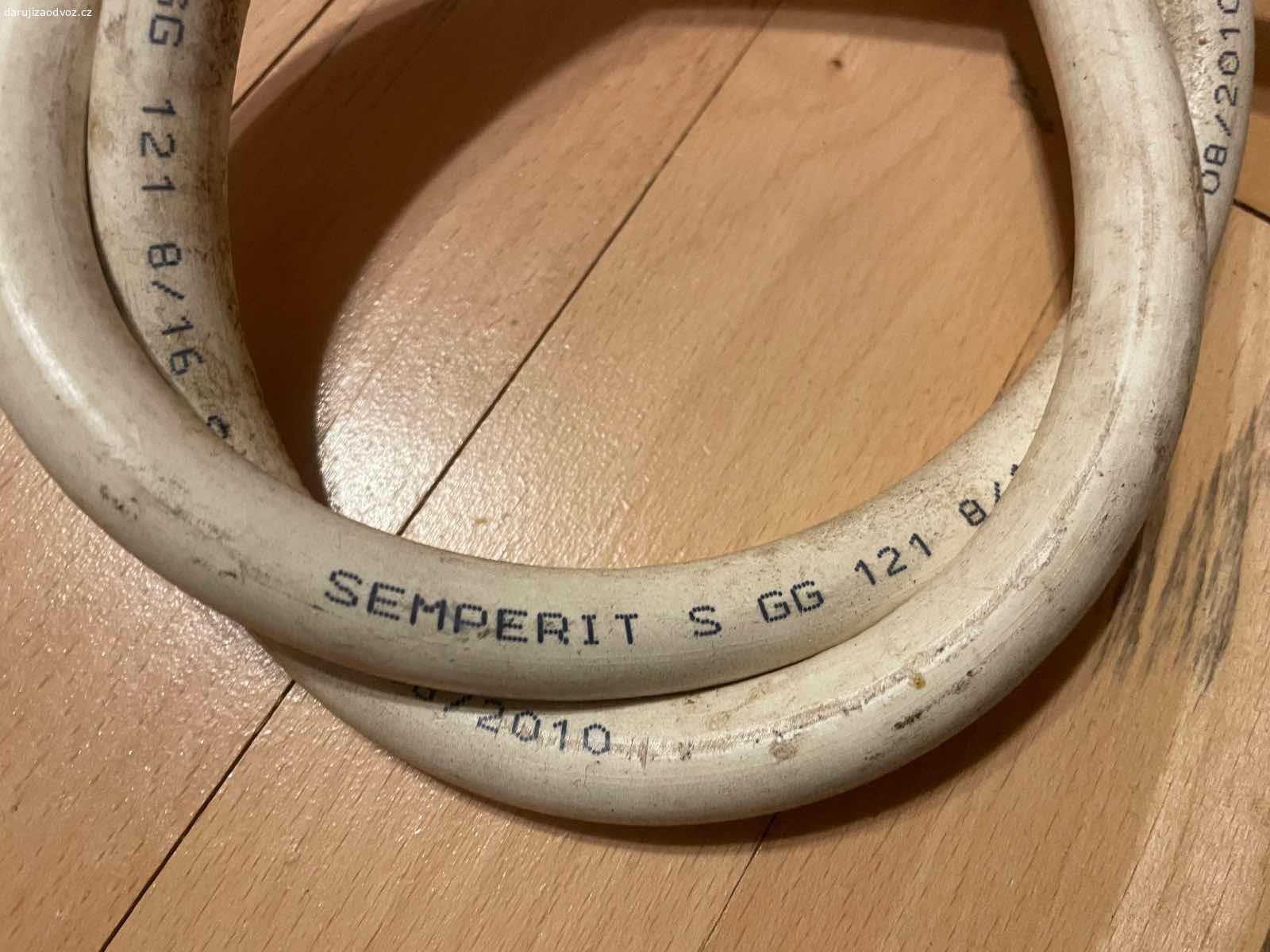 Plynové hadice SEMPERIT S GG 121 8/16 SV ZP PB. Daruji plynovou hadici SEMPERIT S GG 121 8/16 SV ZP PB. Bez vad. K vyzvednutí po předchozí domluvě v Praze nebo středočeský kraj - Beroun, Kladno, Rakovník, Nižbor, Zbečno. Daruji další věci ZA ODVOZ viz. inzeráty!