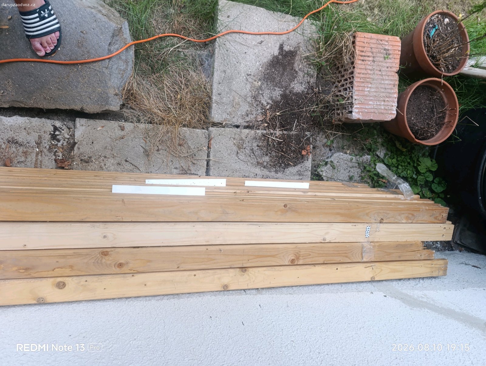 hoblované latě. daruji cca 60ks latí, cca 20x70x 2200 cm