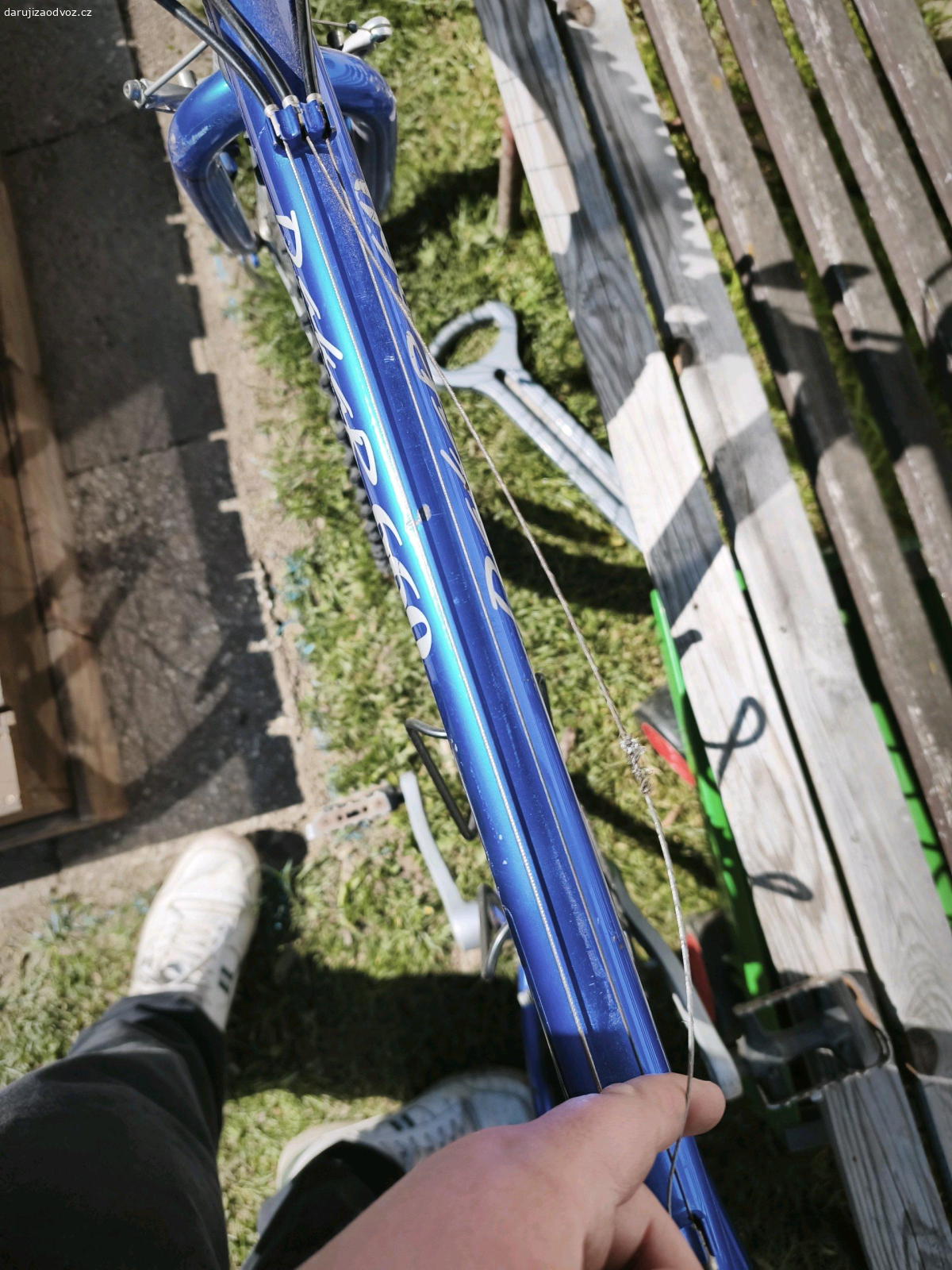 horské kolo. horské kolo (potřeba vyměnit lanko přehazovačky)