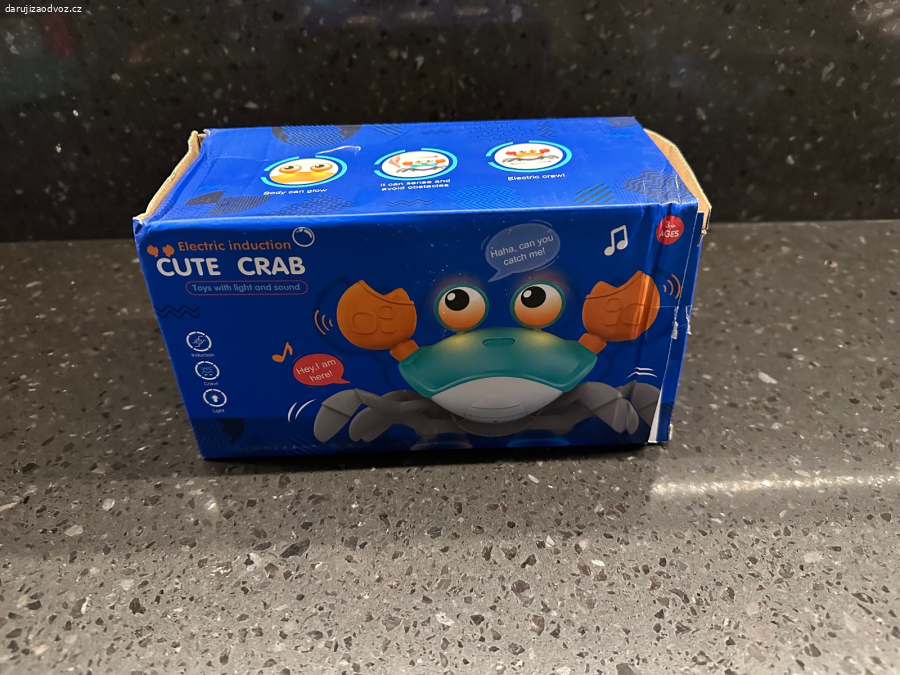 Hrajici krab / techno krab