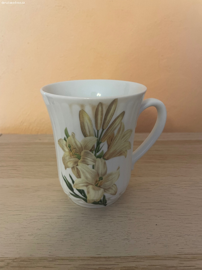 Keramický hrnek - výška cca 10 cm