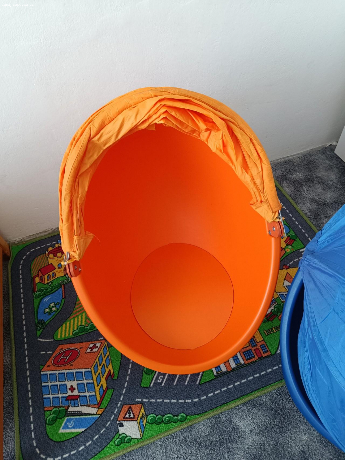 IKEA dětské otočné křeslo. IKEA dětské otočné křeslo