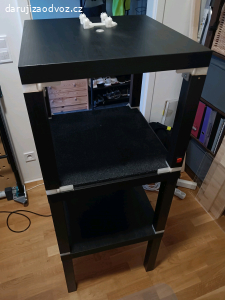IKEA Lack regál na 3D tiskárnu