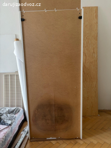 Ikea skříň s tyčí