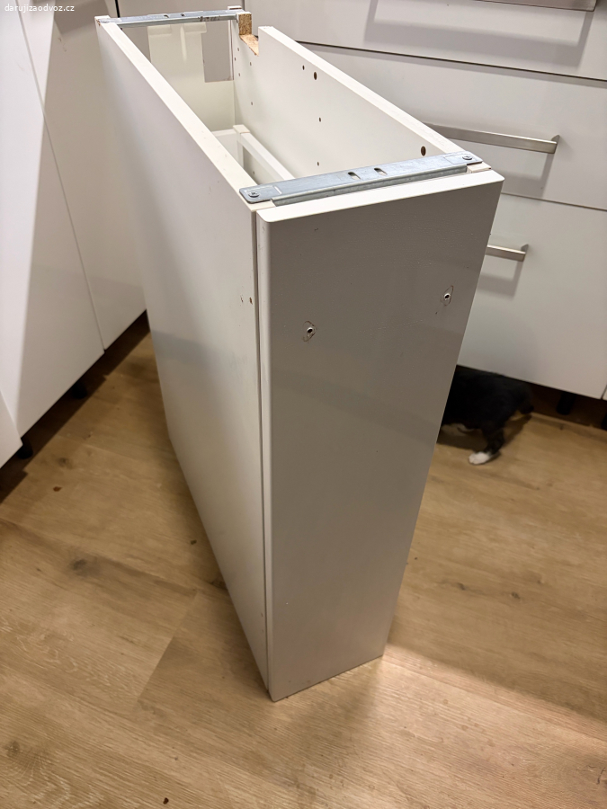 IKEA vysouvací skříňka do kuchyně