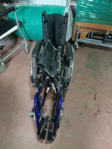 invalidní vozík