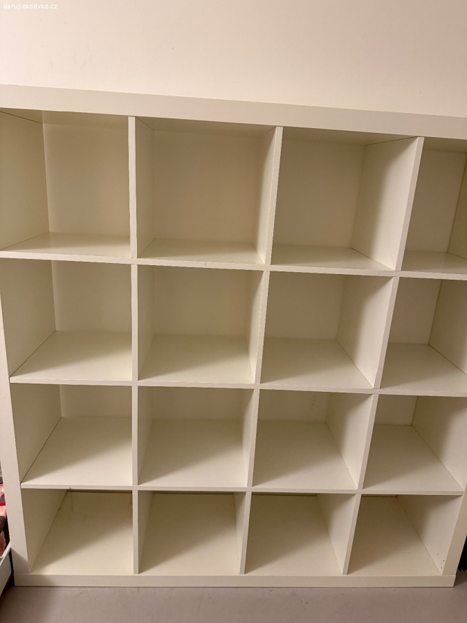 Kalax IKEA bilý