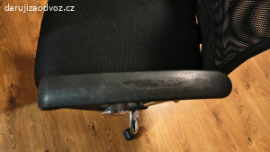 Kancelářské křeslo