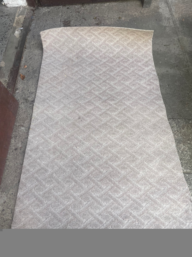 Koberec - 97 x 180 cm - ZA ODVOZ!