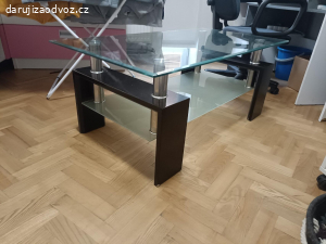 konferenční stolek