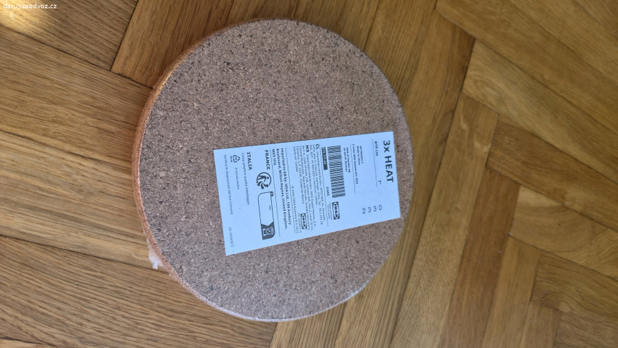 korkové podtácky IKEA