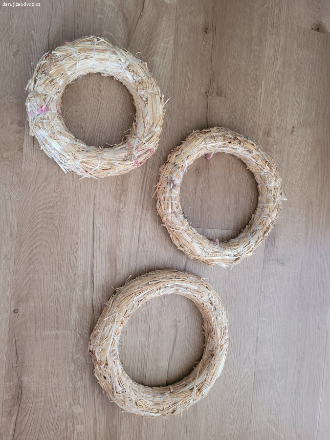 Korpusy věnců