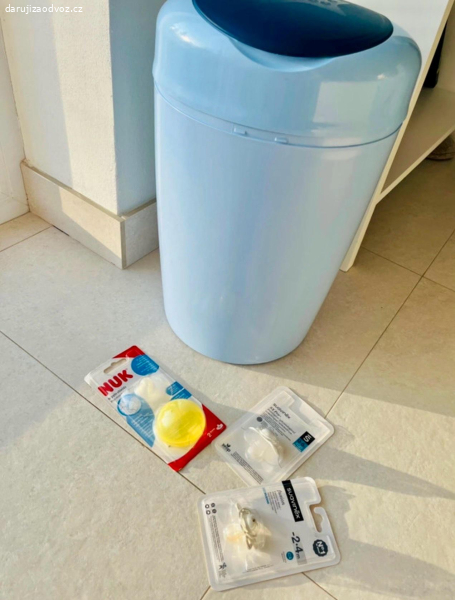 Koš na plenky Tommee tippee, Nuk