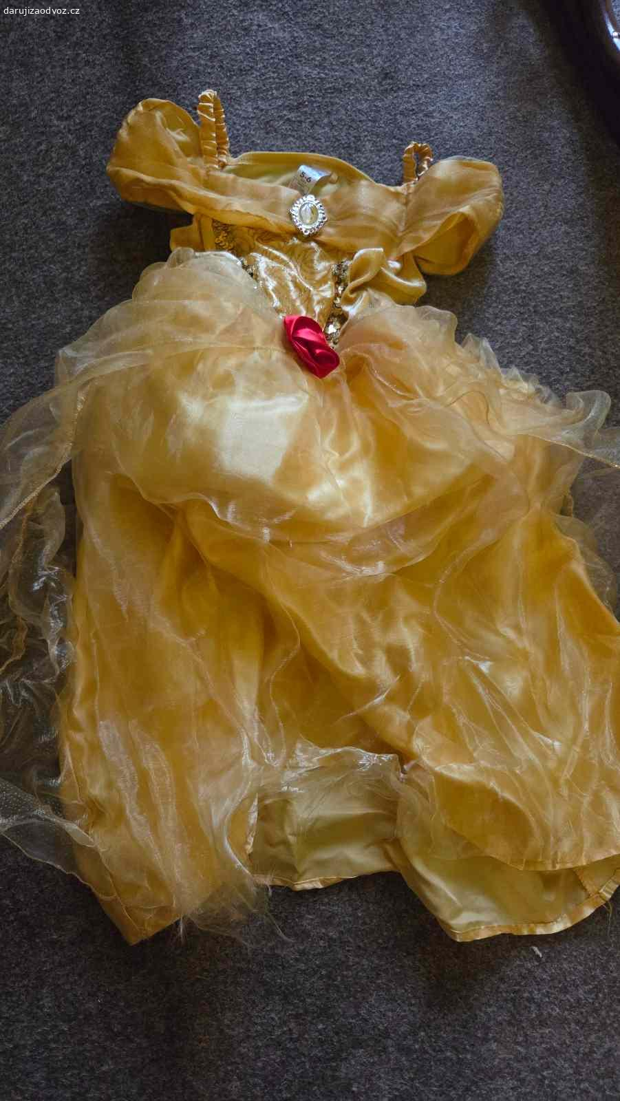 Kostymy Disney. Velikost cca 120