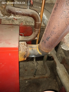 Kotel na tuhá paliva