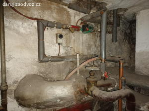 Kotel na tuhá paliva