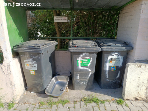 kovové umyvadlo