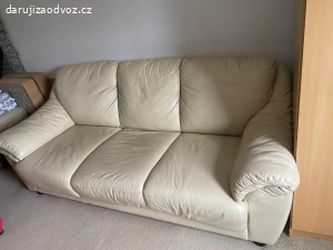Kožený gauč