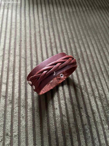 Kožený pletený náramek