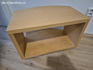 Daruji designový stolek z masivu