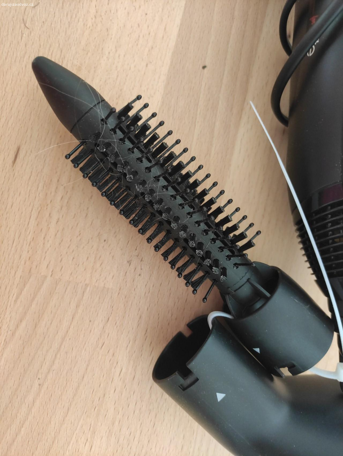 kulma funkční. prosím jen zájemce, co si danou věc vyzvednou. V polovině případů se mi stává, že si zájemce věc zamluví a nevyzvedne. Hořká čokoláda potěší, není podmínkou vyzvednutí.