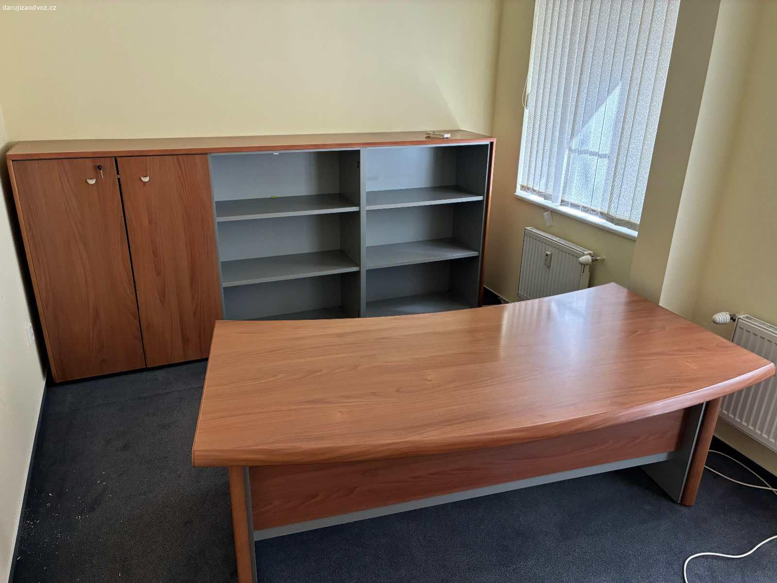 ZMENA TERMINU Likvidace-spoustu nábytku zdarma. Zdarma, k odběru 27.4. 9-12h, 28.4.2026 9-14h. Nerezervuju, nemerim, nepomaham. Vemte si nářadí na demontáž. Kdo dřív přijde, ma vetsi vyber. Je toho mnohem vic nez na fotkách. Adresa Pláničkova 442/1 Praha 6.