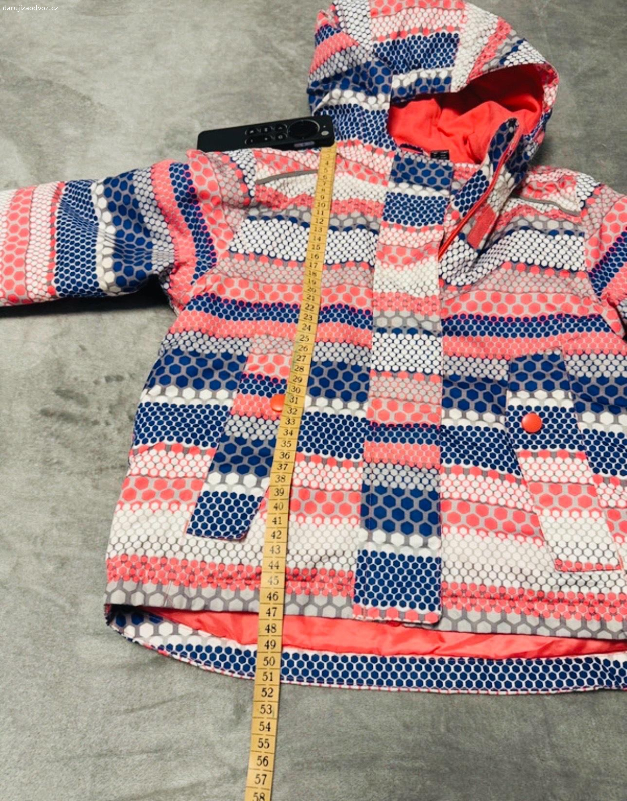 Lupilu Bunda 110/116. nošená příležitostně, bez vad 
možnost osobního předání - prosim o velkou zero colu či zásilkovna poštovné a balné 120,-