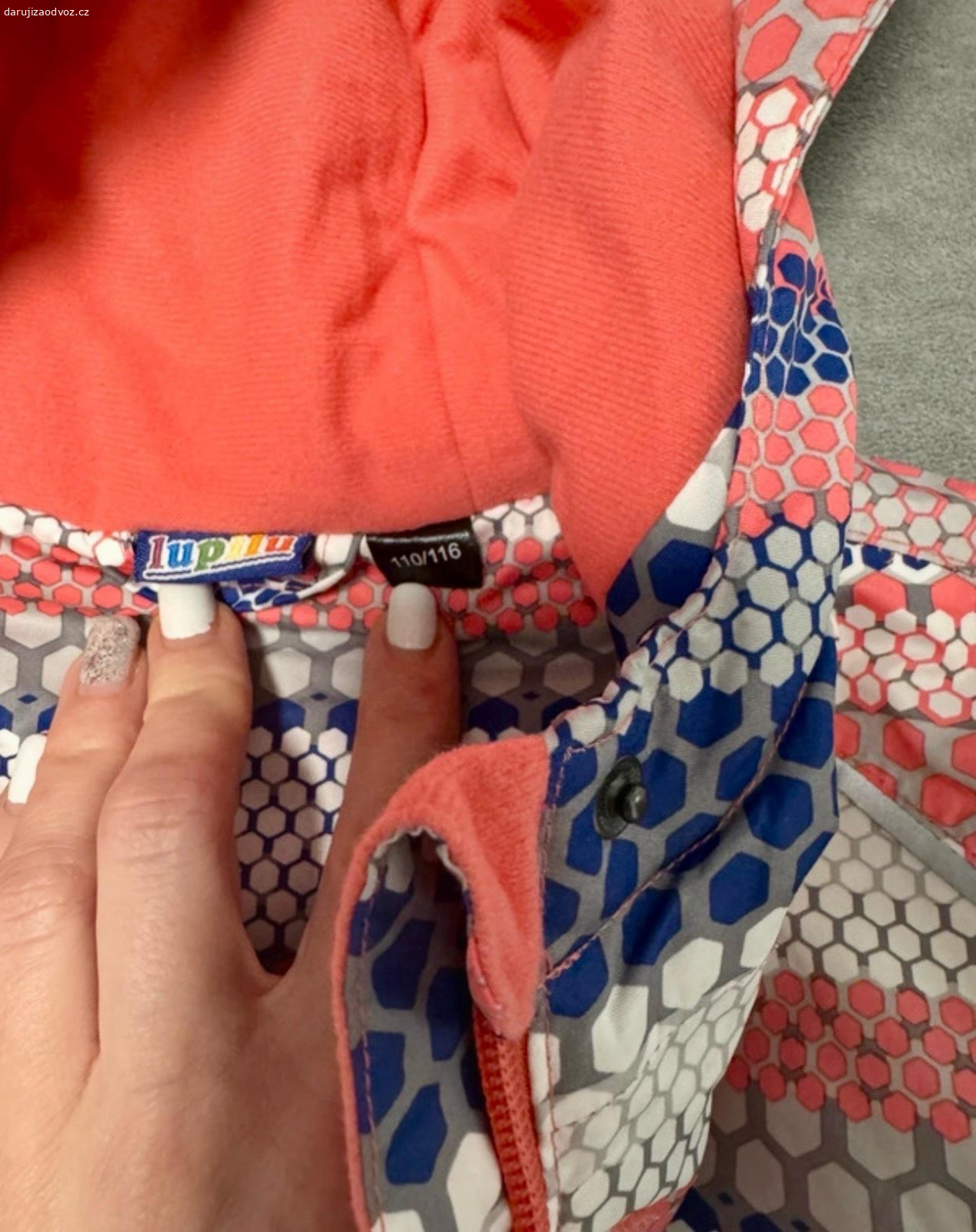 Lupilu Bunda 110/116. nošená příležitostně, bez vad 
možnost osobního předání - prosim o velkou zero colu či zásilkovna poštovné a balné 120,-