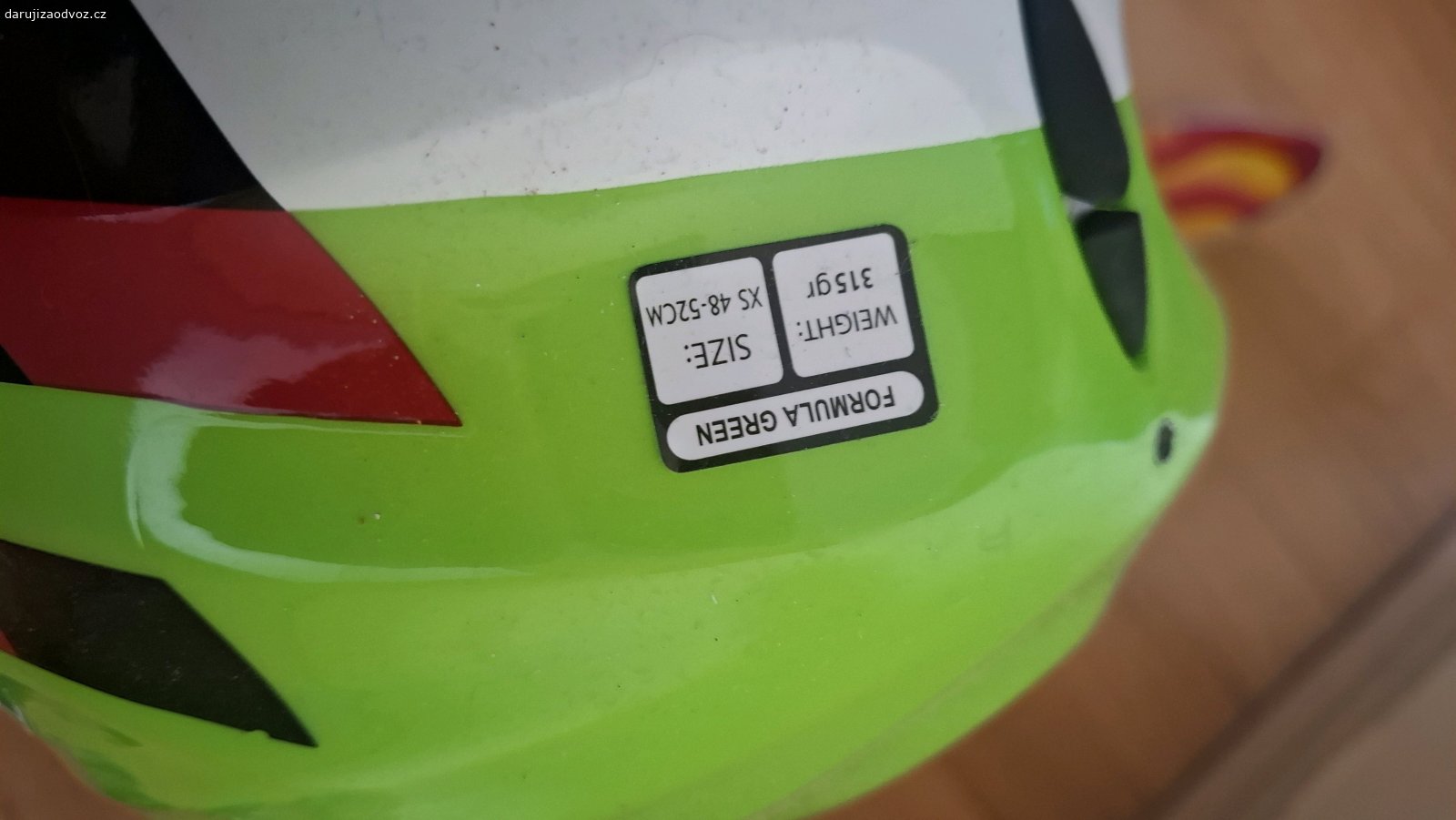lyže+helma+vázání. mohu poslat výska lyží 108cm