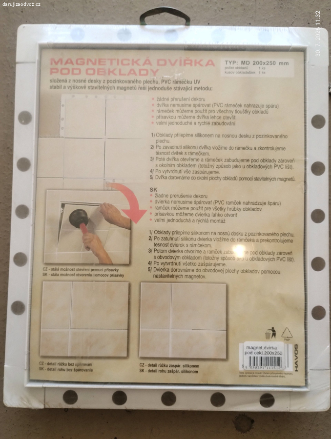 magnetická dvířka pod obklad