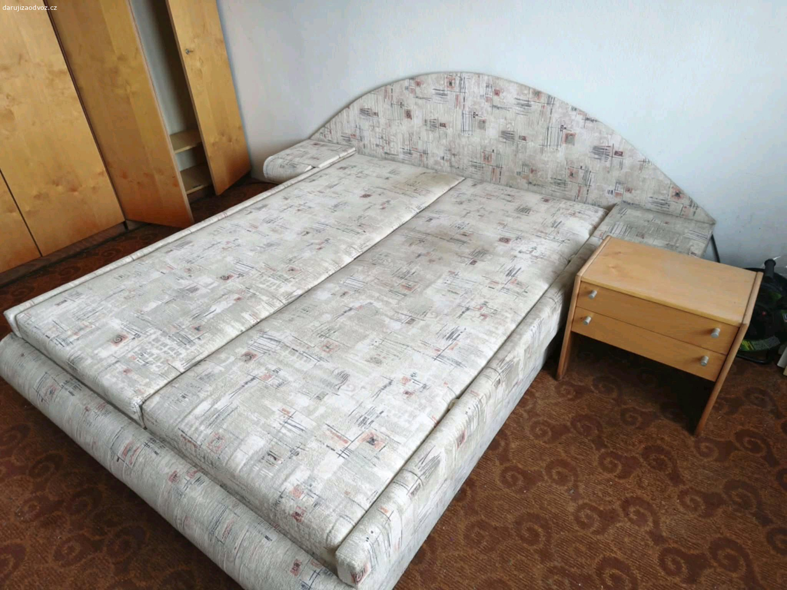 manželka postel. postel s úložným prostorem 180x200