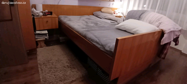 manželská postel 200 x 180 zachovalá